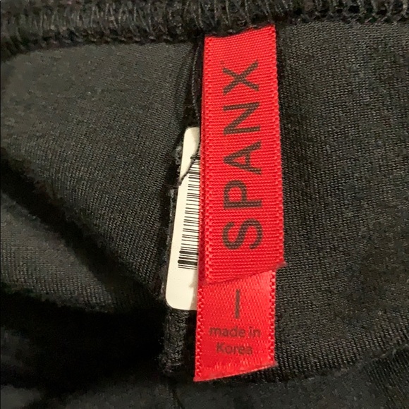 SPANX Ready To WOW Black Velvet Leggings Sz L - Picture 5 of 8